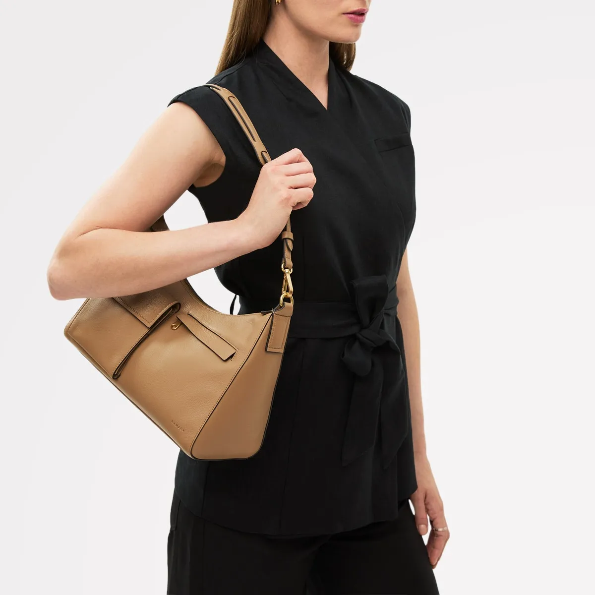 Norbury Close Fabric Medium Ziptop Shoulder Bag in Biscuit - 111616 sold by Radley product image thumbnail 5