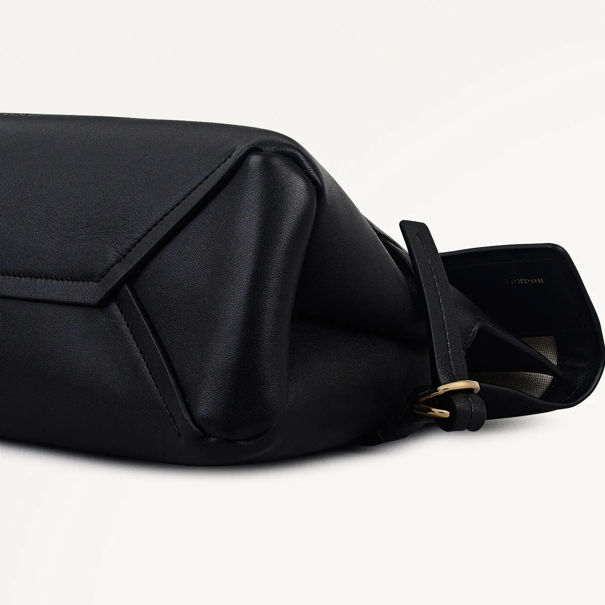 Fleet Street Leather Large Flapover Clutch Bag in Black - 112284 sold by Radley product image thumbnail 5