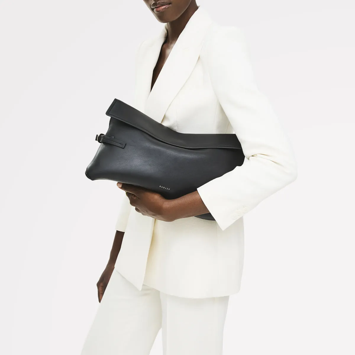 Fleet Street Leather Large Flapover Clutch Bag in Black - 112284 sold by Radley product image thumbnail 2