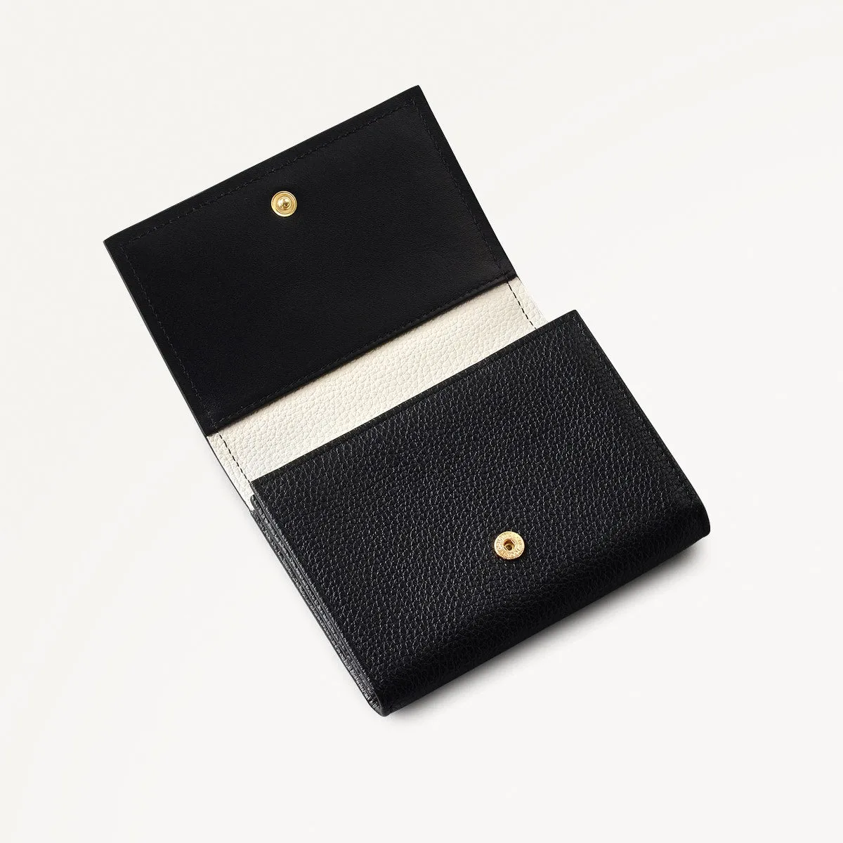 Holmes Avenue Leather Medium Flapover Wallet in Black - 111766 sold by Radley product image thumbnail 3