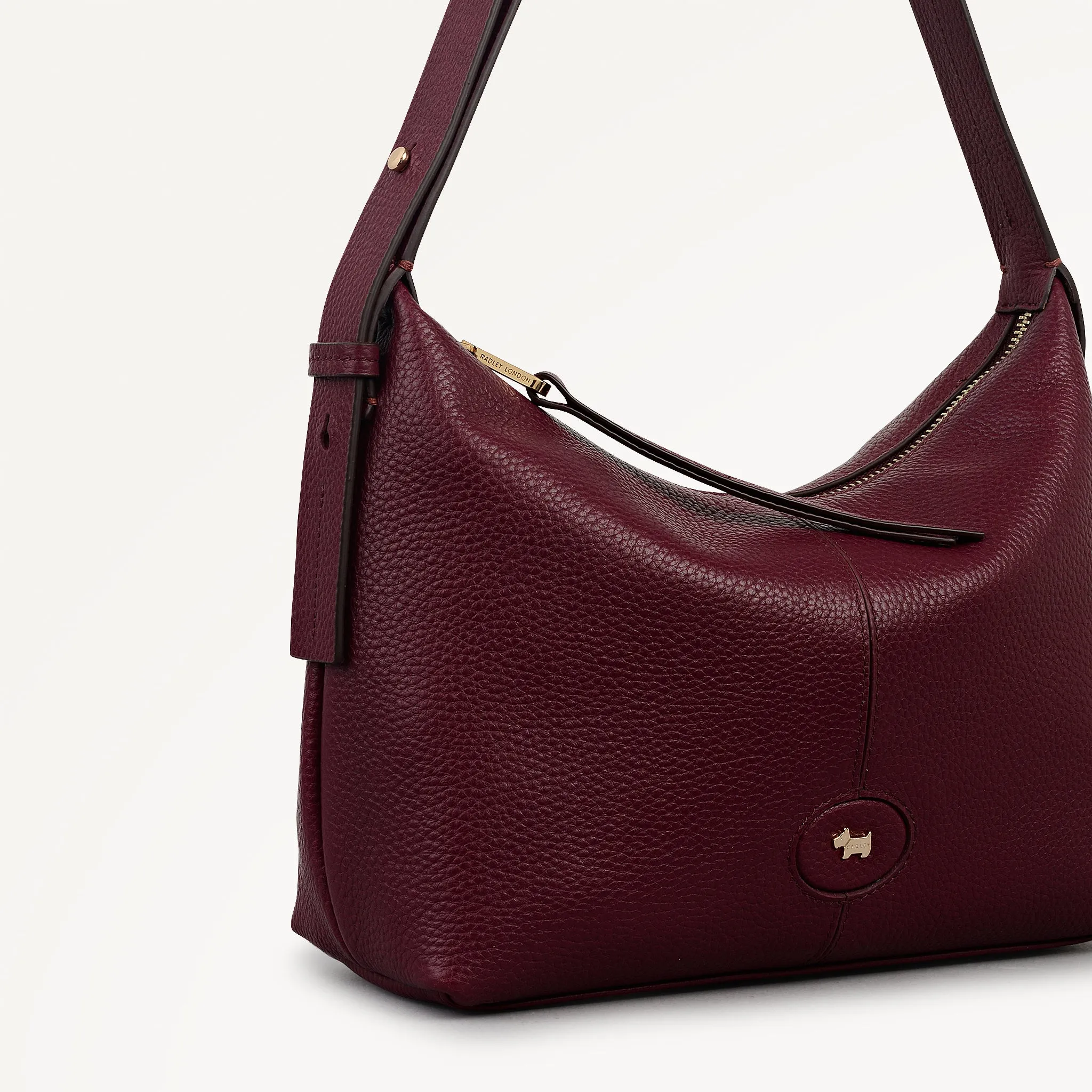 Maldon Mews Medium Ziptop Shoulder Dark Cherry - 112928 sold by Radley product image thumbnail 4