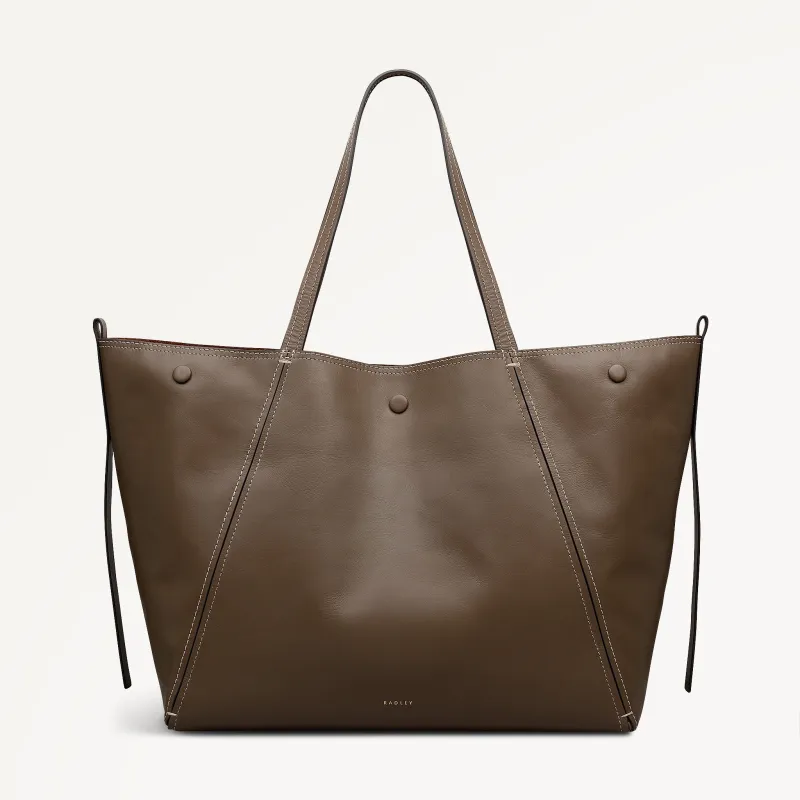 The Delphine Extra Large Open Top Tote Coffee - 113045 sold by Radley