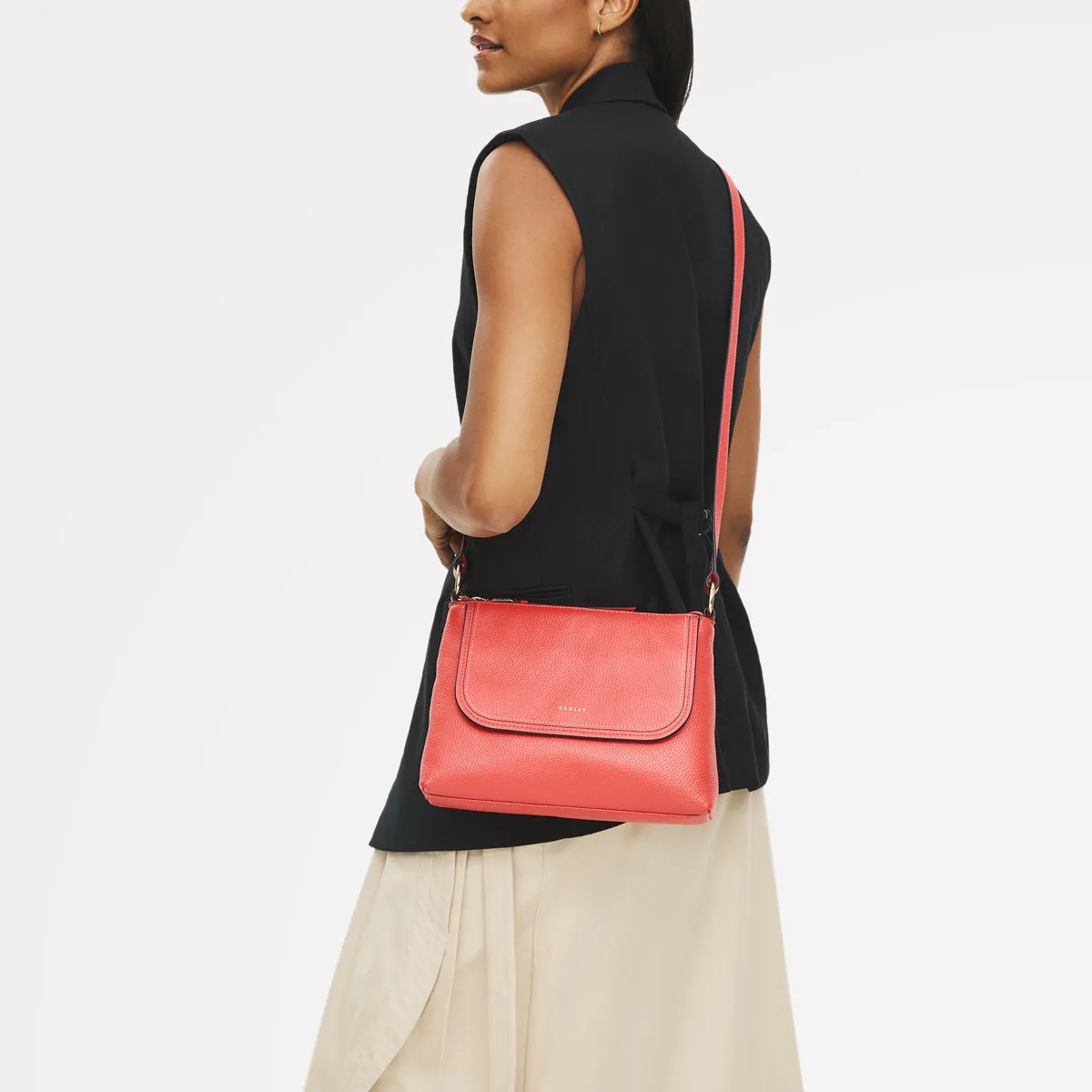 Colwyn Road Small Ziptop Cross Body Luscious Red - 111952 sold by Radley product image thumbnail 2