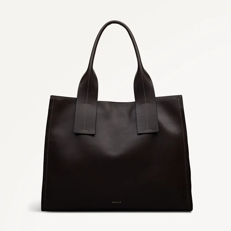 The Strand Large Open Top Shoulder Dark Oak - 113074 sold by Radley