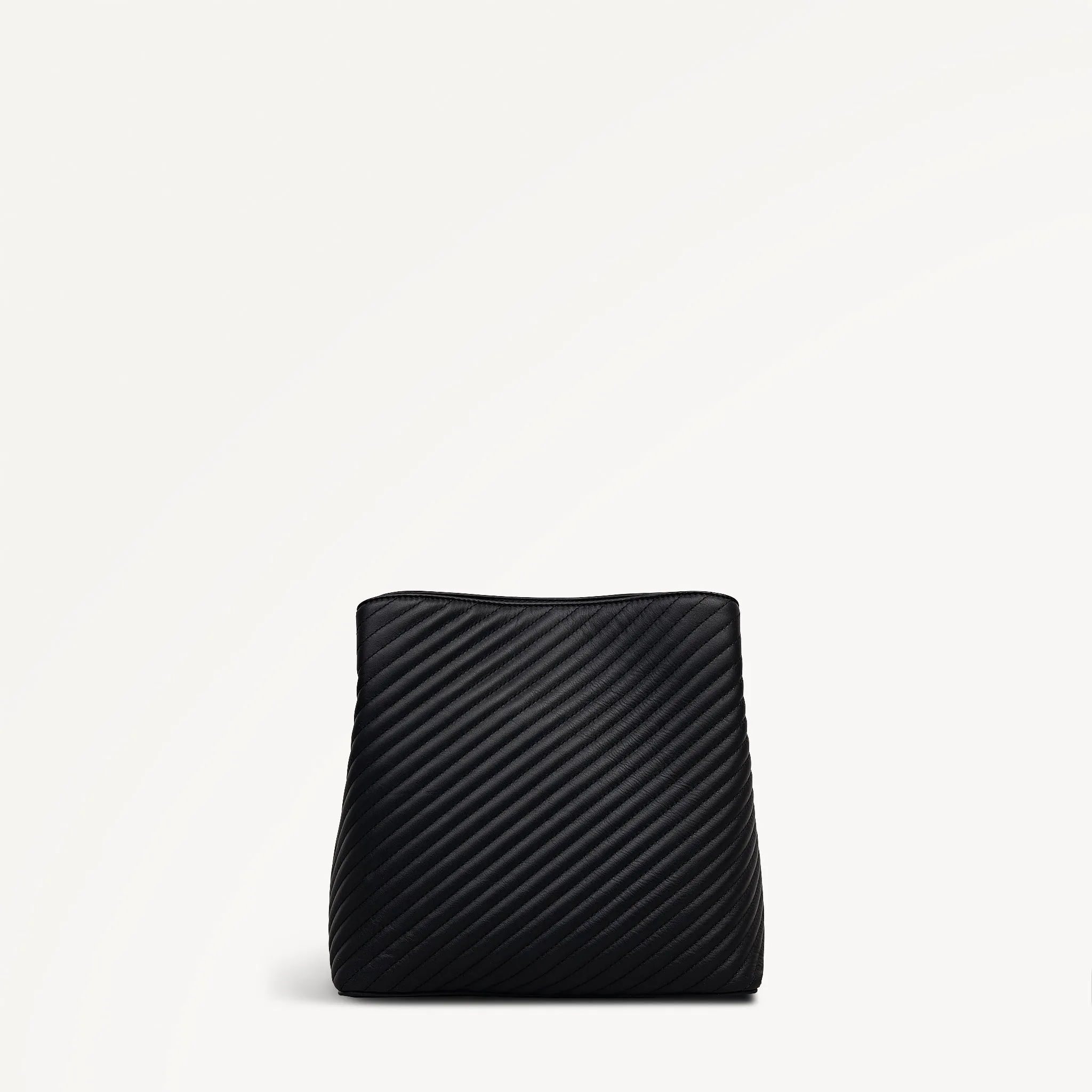 Dukes Place - Diagonal Quilt Medium Compartment Cross Body Black - 113062 sold by Radley product image thumbnail 3