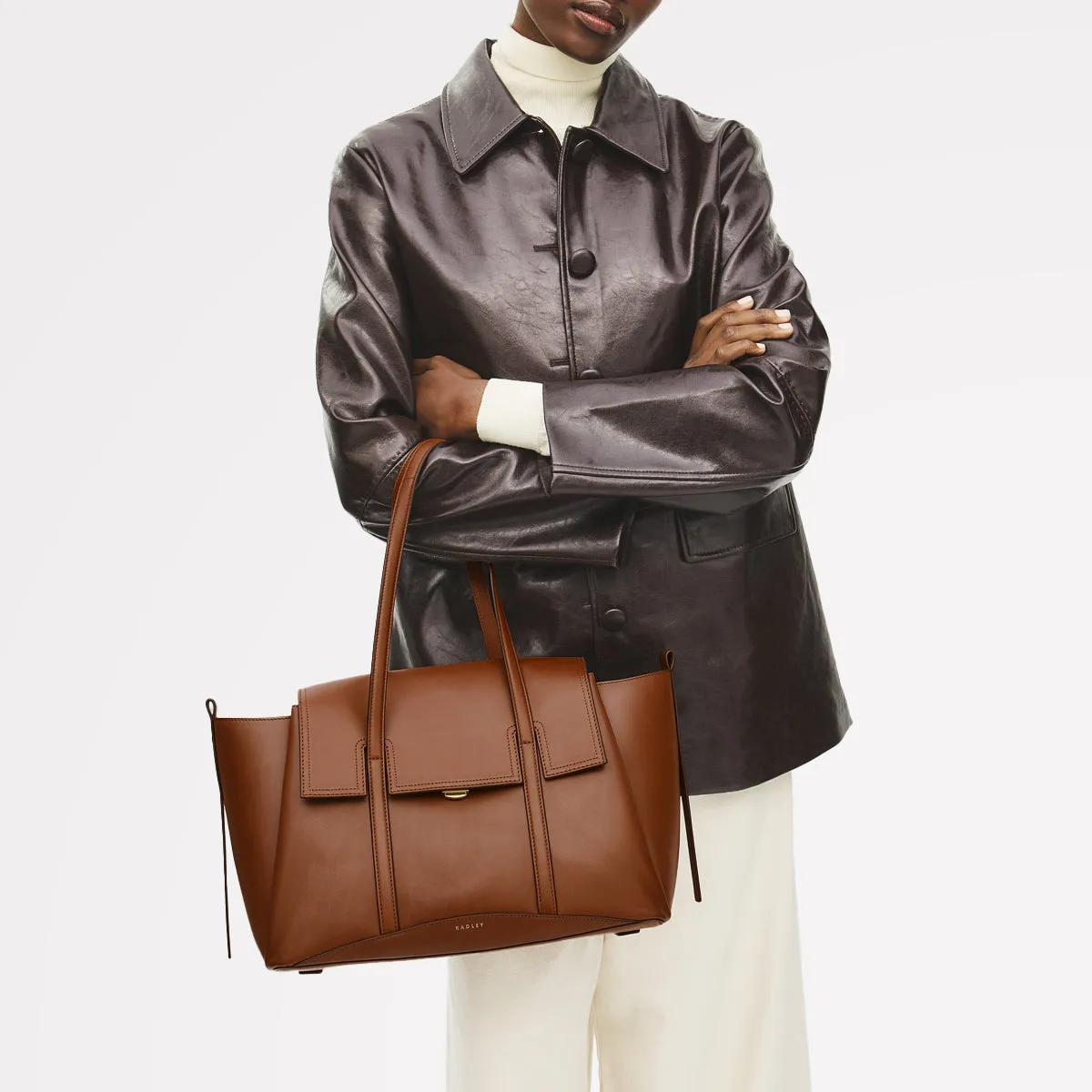 The Chancery Medium Flapover Shoulder Cognac - 113240 sold by Radley product image thumbnail 2