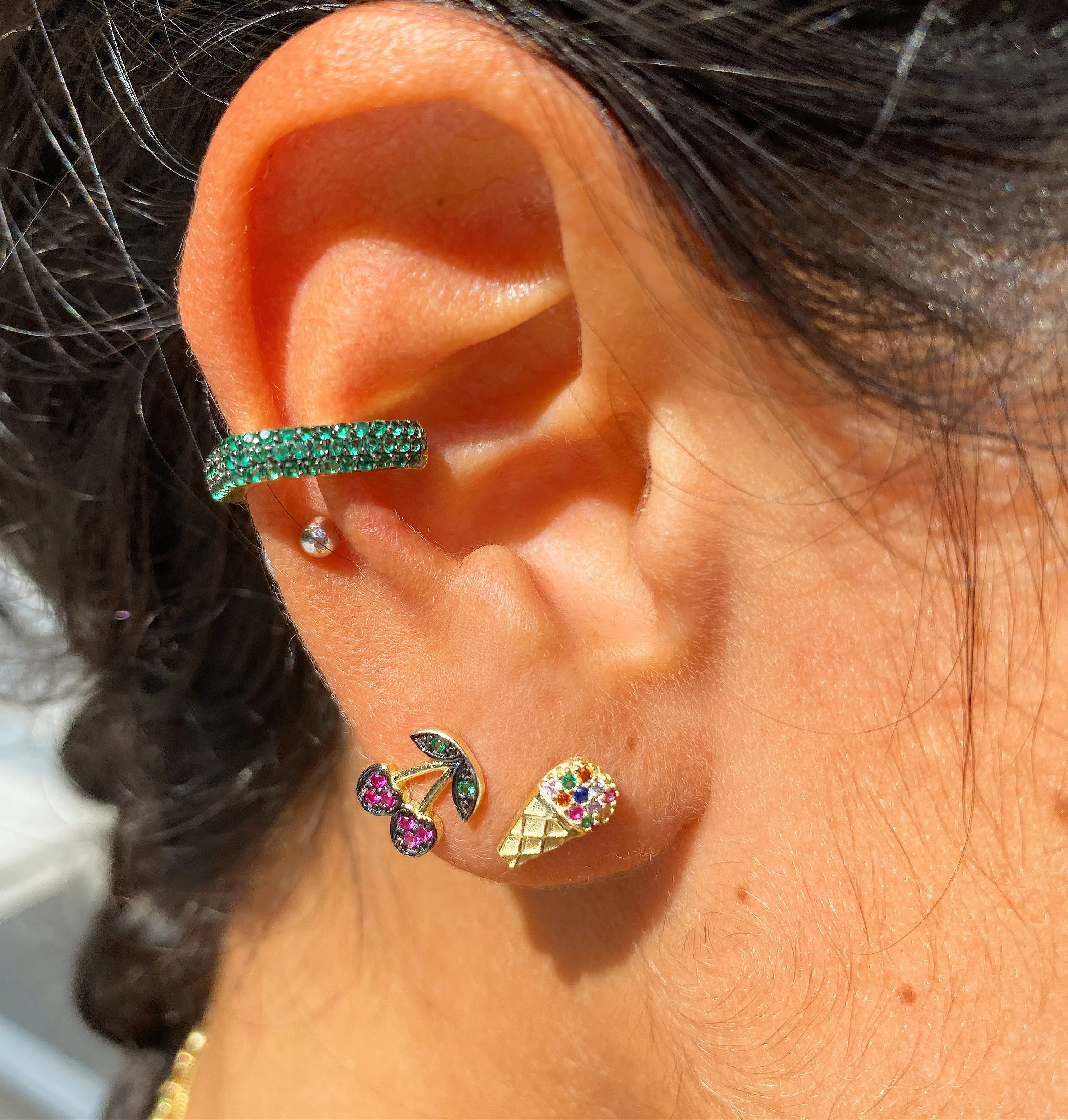 Fascinator Ear Cuff in Emerald sold by Ragen Jewels product image thumbnail 4