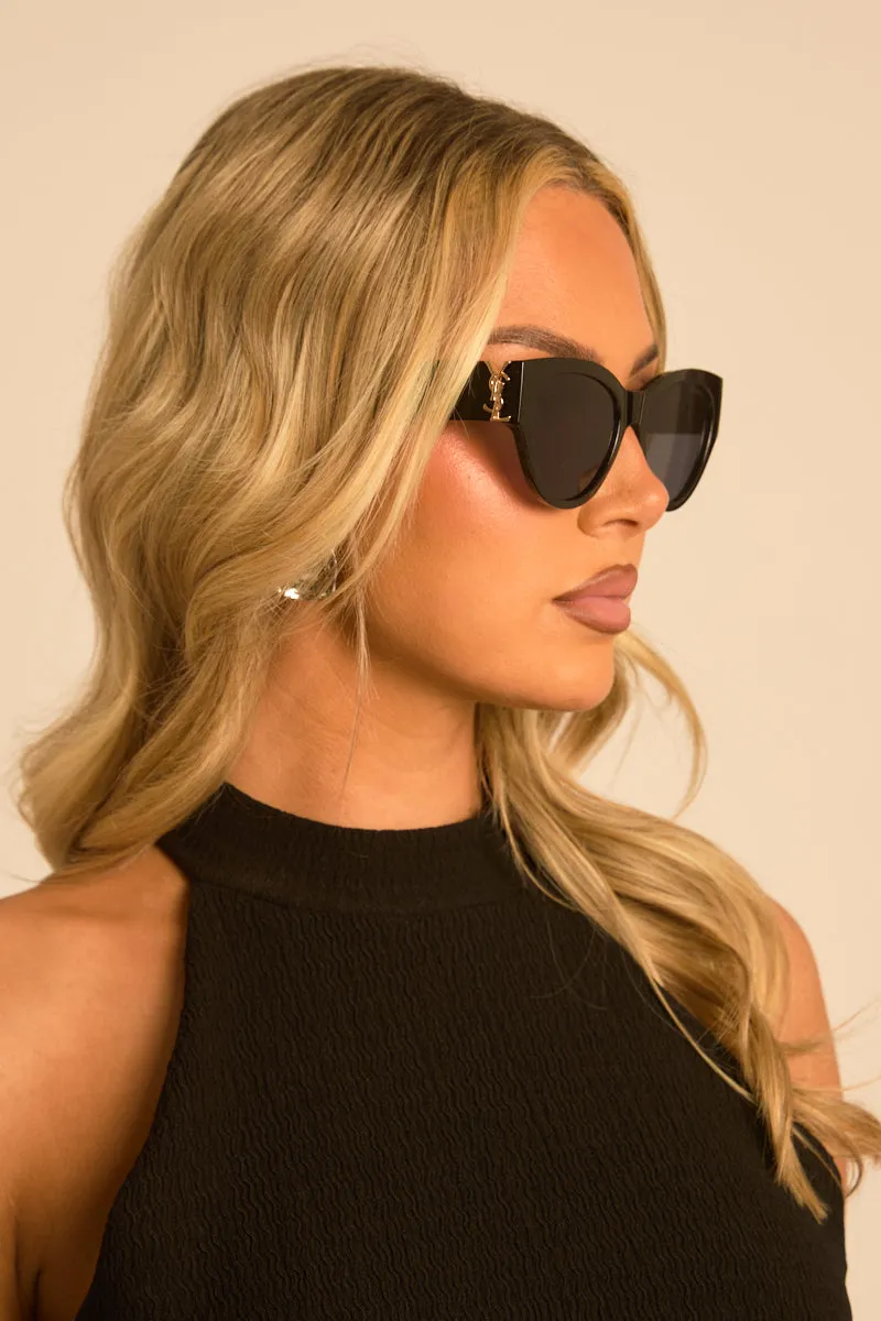 Black Logo Detail Oversized Sunglasses - Nellie sold by Rebellious Fashion product image thumbnail 2