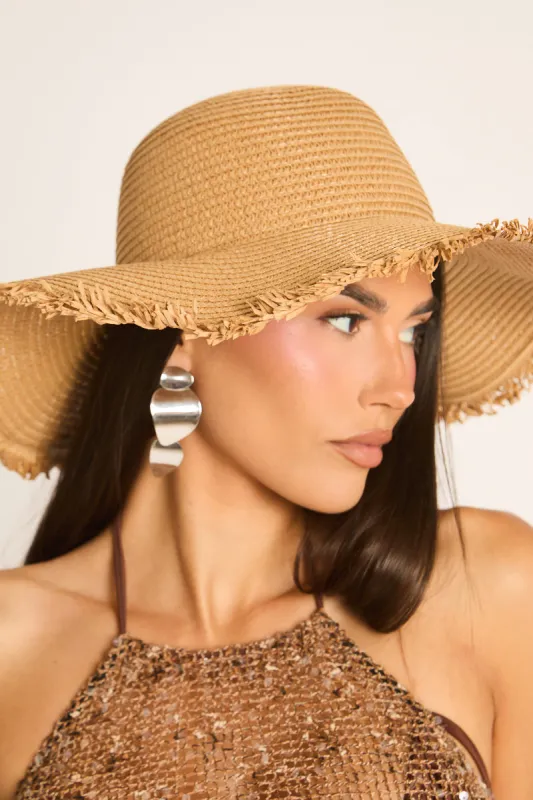 Beige Frayed Trim Straw Sun Hat - Drew made by Rebellious Fashion