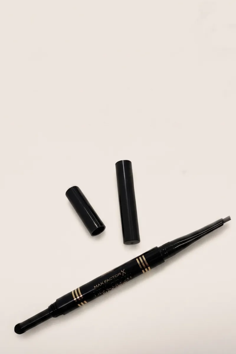 Max Factor Real Brow Fill & Shape Eyebrow Pencil Black Brown 05 sold by Rebellious Fashion product image thumbnail 4