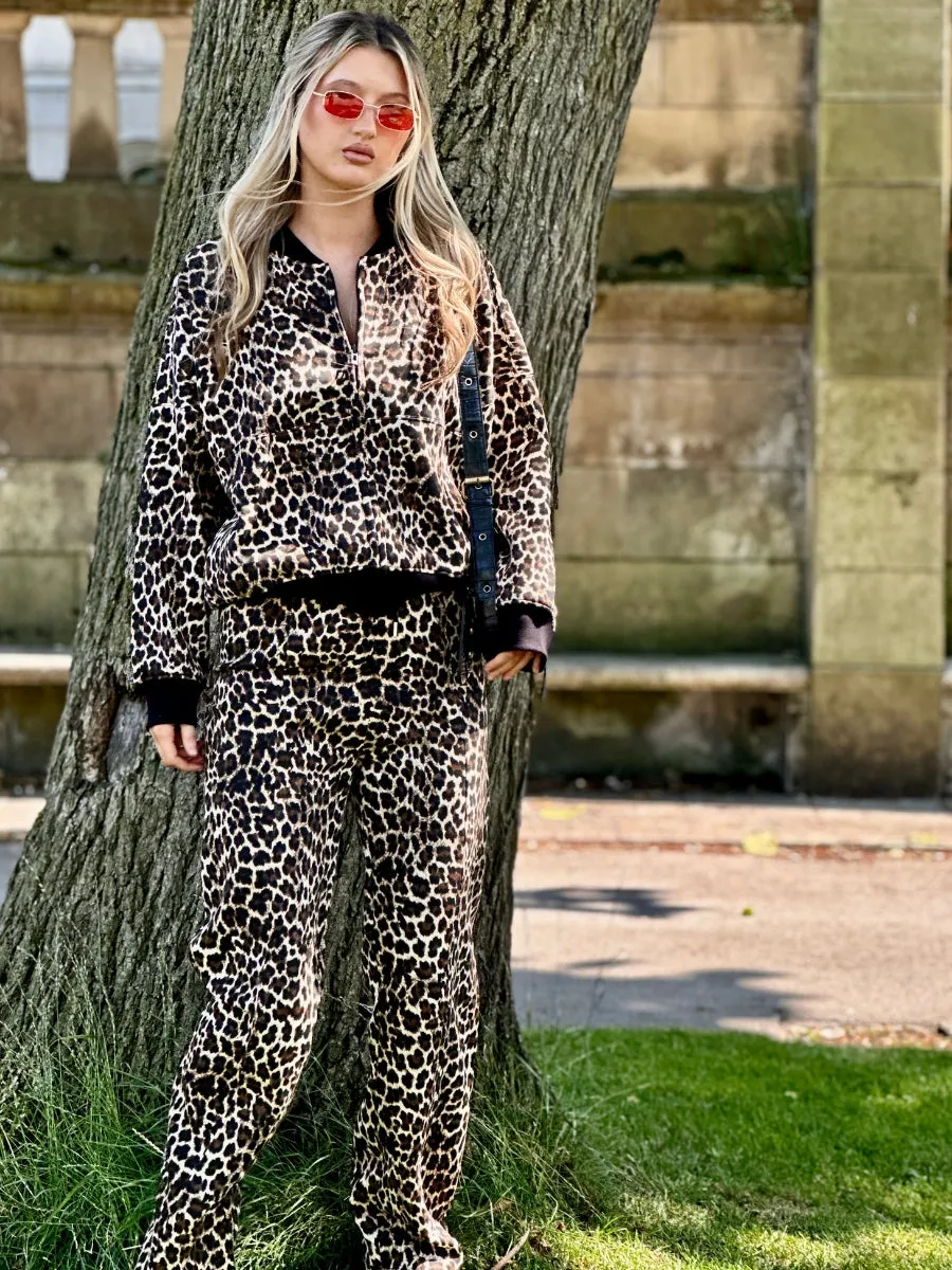 Leopard Print Bomber Style Oversize Fleece Zipper & Jogger Set - Sara sold by Storm Desire product image thumbnail 2