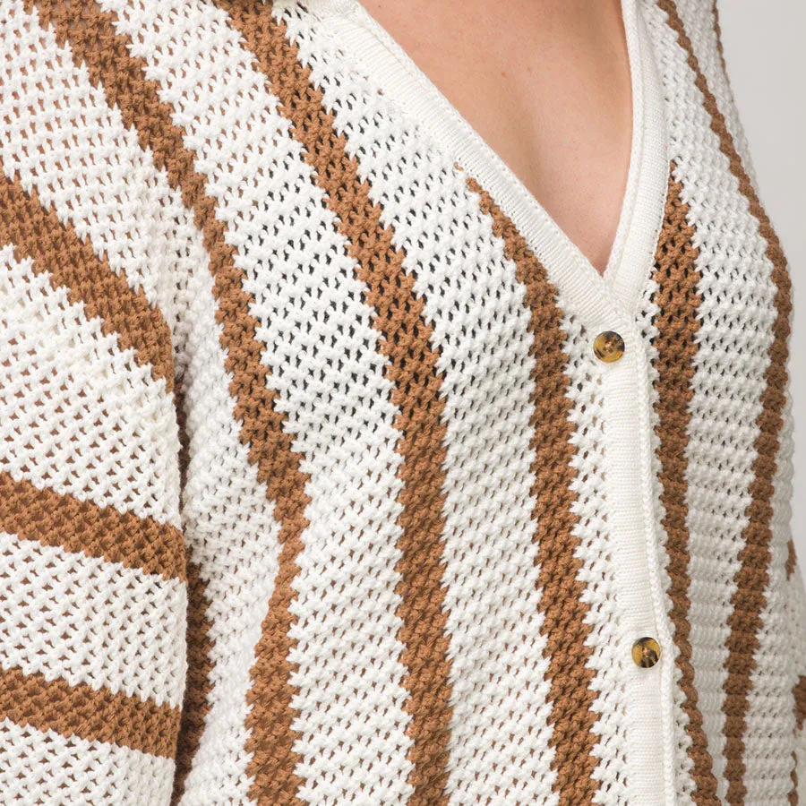 Mika Button Down Top sold by Reef Dynamic product image thumbnail 3