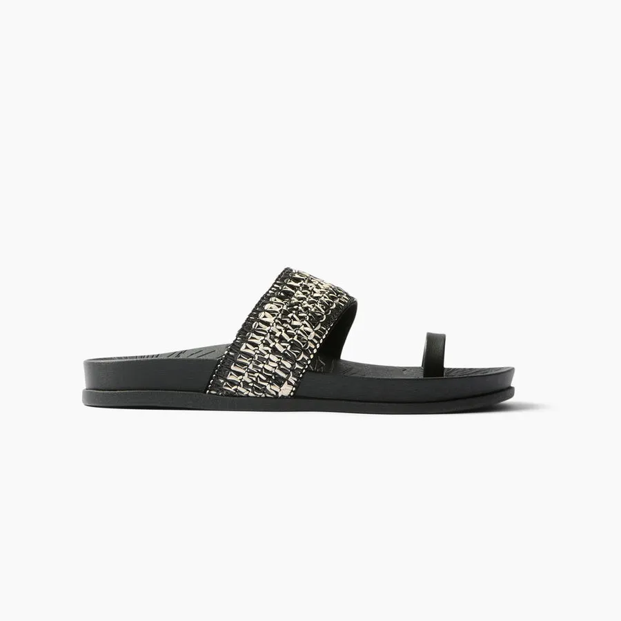 Flora Cruz sold by Reef Dynamic