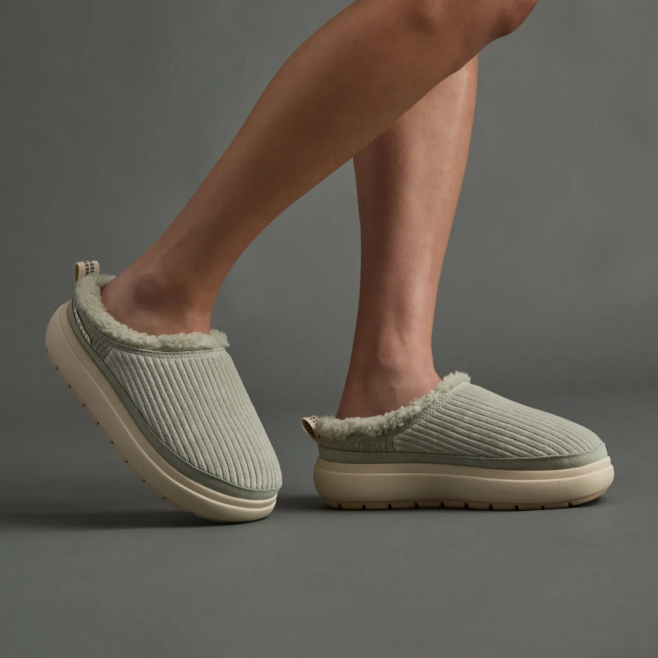 Weekend Low Sierra sold by Reef Dynamic product image thumbnail 4