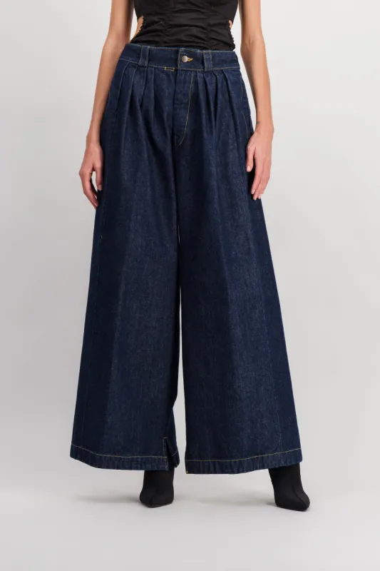 Blue denim baggy wide leg jeans sold by Renaisa