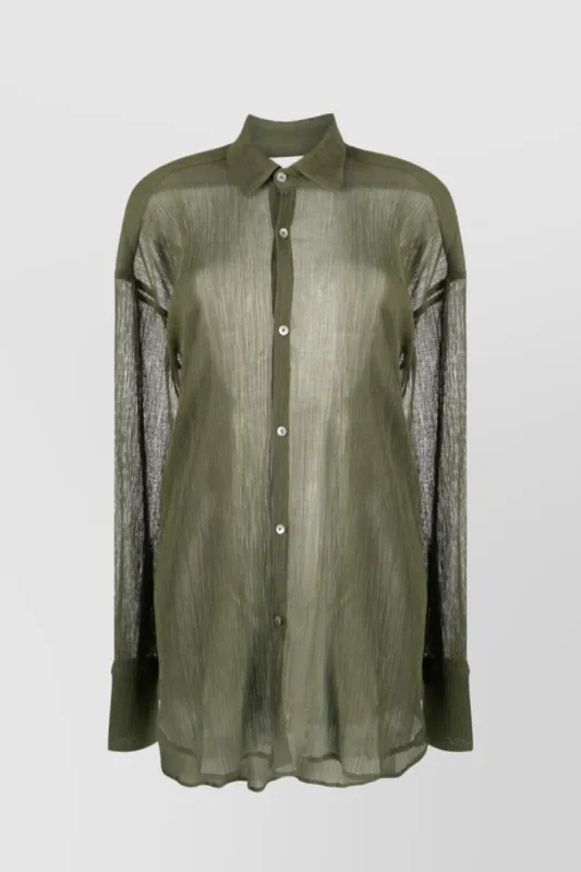 Fluid linen shirt sold by Renaisa