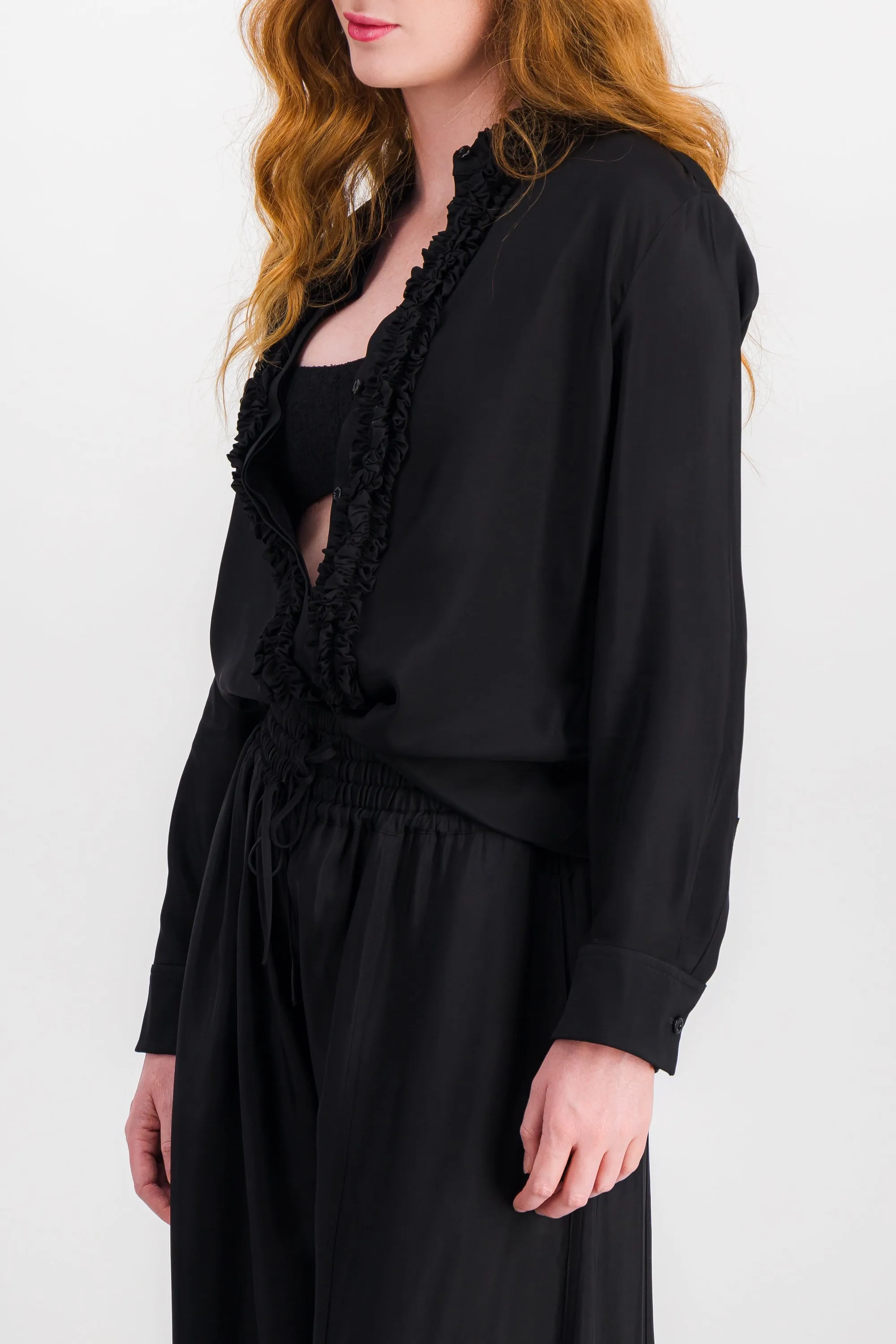 Washed fluid viscose shirt with ruffled colllar and buttonlining sold by Renaisa product image thumbnail 3