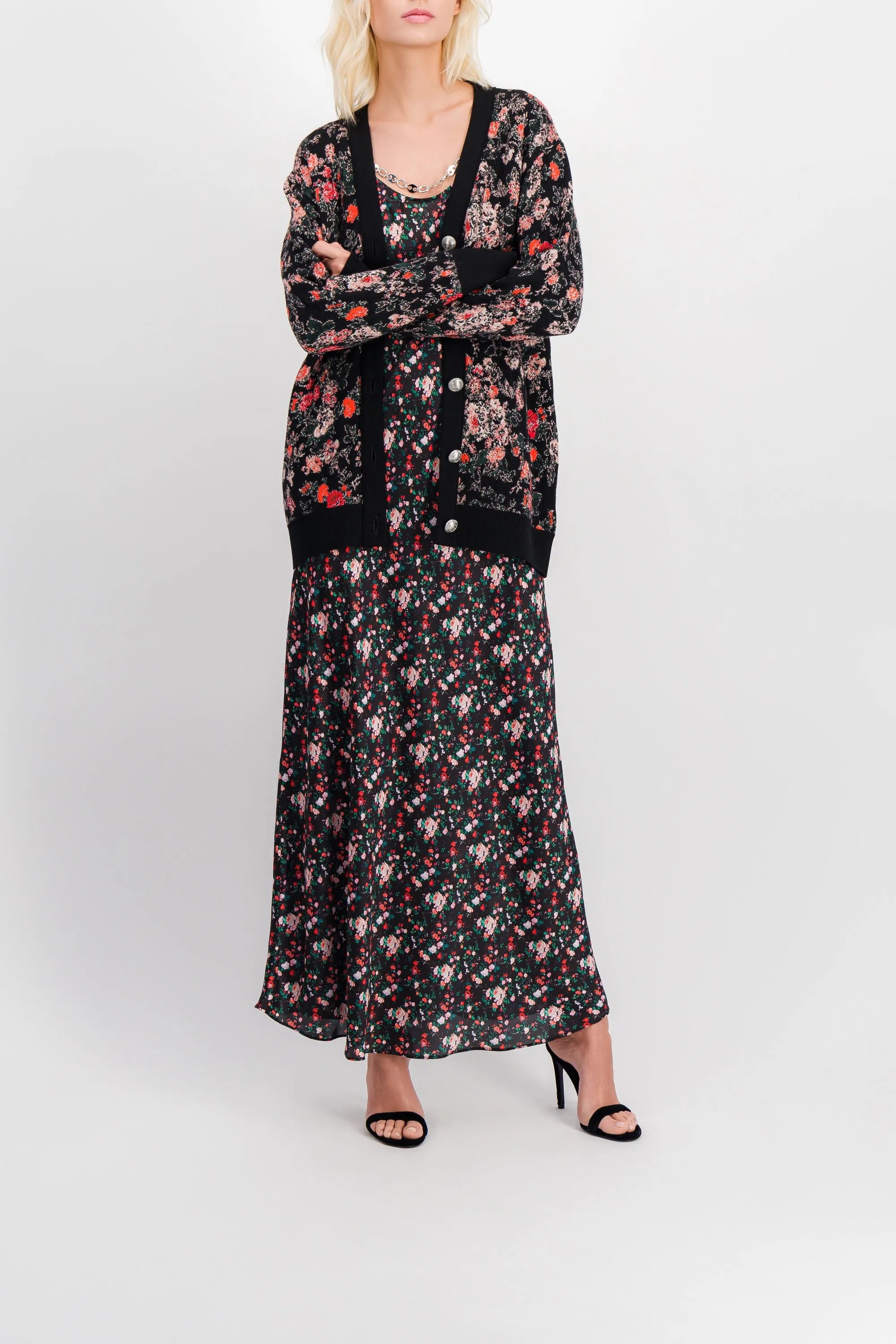 Loose v-neck knit jacquard flower cardigan sold by Renaisa