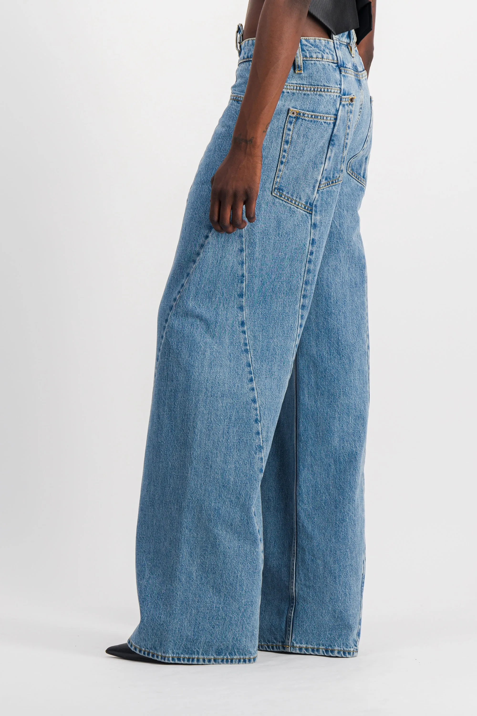 Extra wide leg blue denim jeans with cut-out belt sold by Renaisa product image thumbnail 2