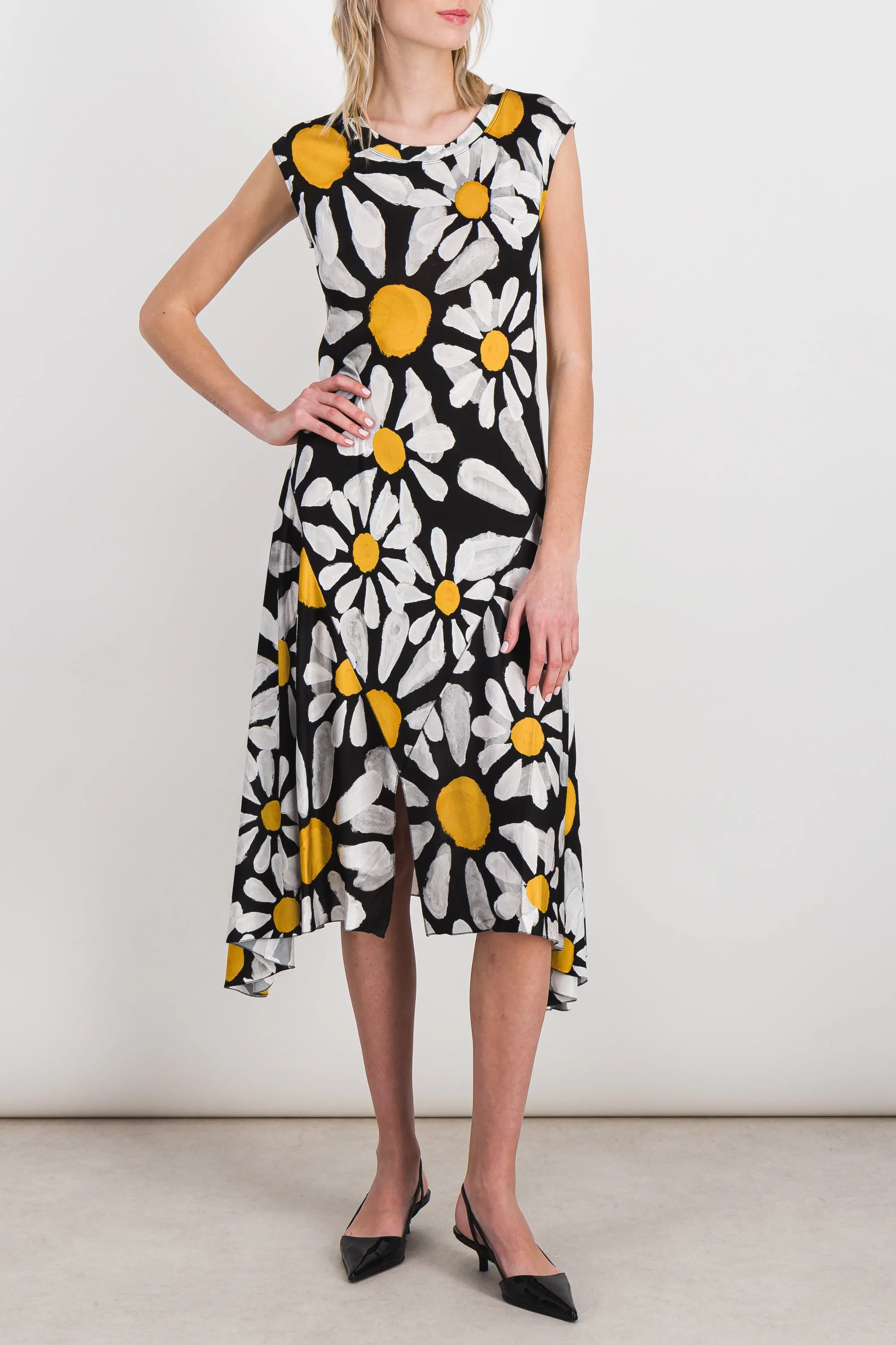 Flower printed fluid jersey flare dress sold by Renaisa