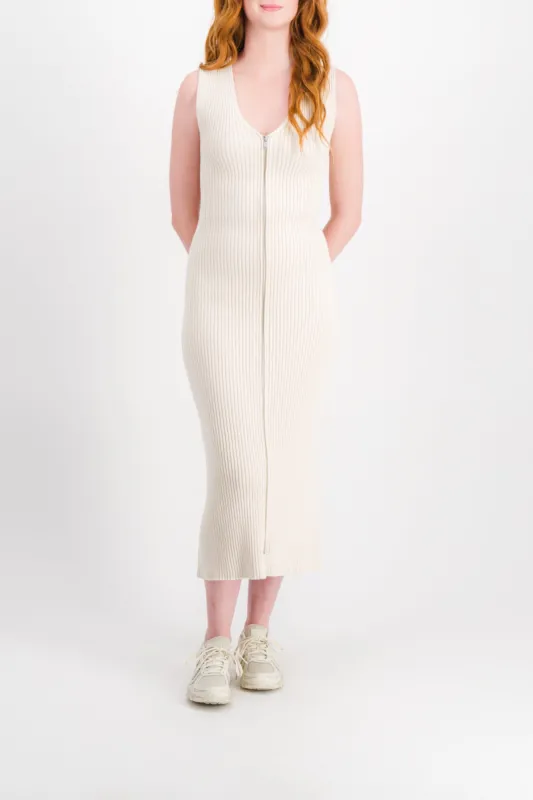 Knitted A-line maxi dress with zipped front sold by Renaisa