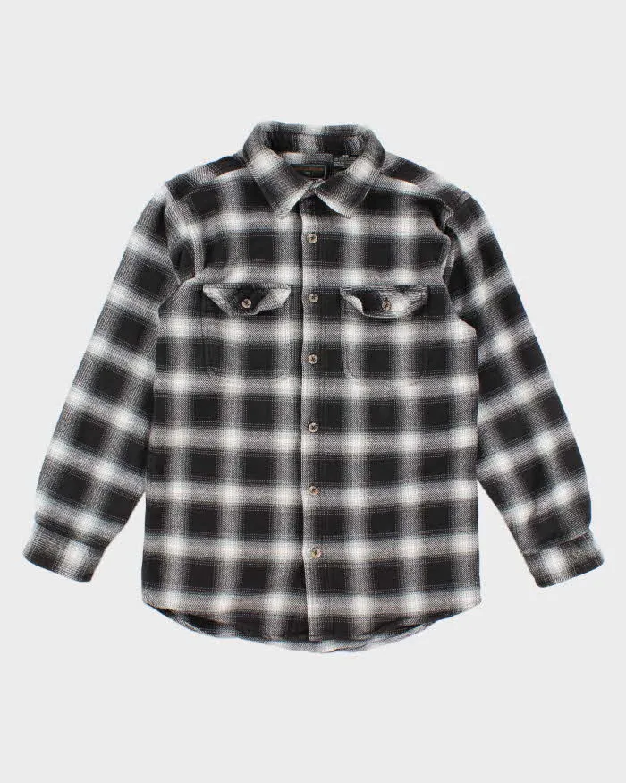 Field and Stream Flannel Shirt - M sold by Rokit