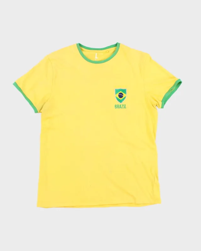 Men's Brazil Bella T-Shirt - L sold by Rokit