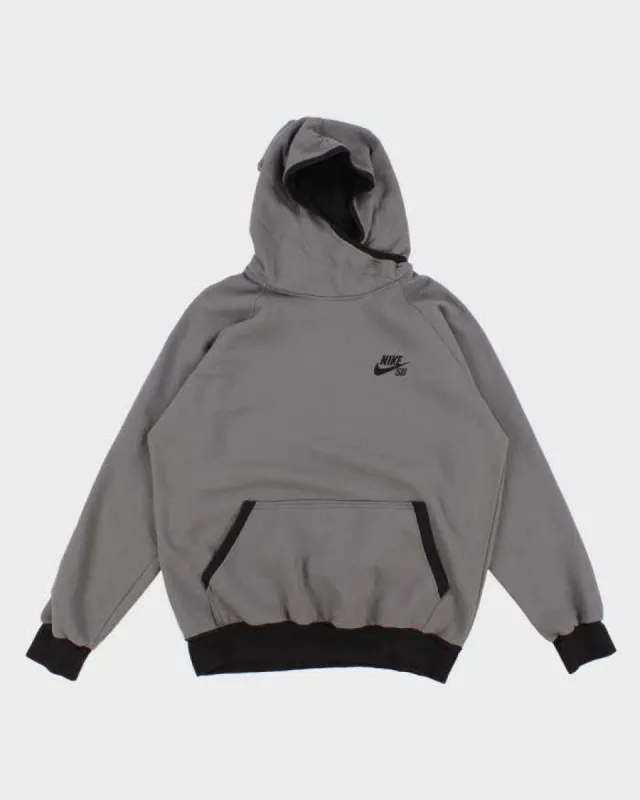 Men's Grey Nike SB Hoodie - L sold by Rokit