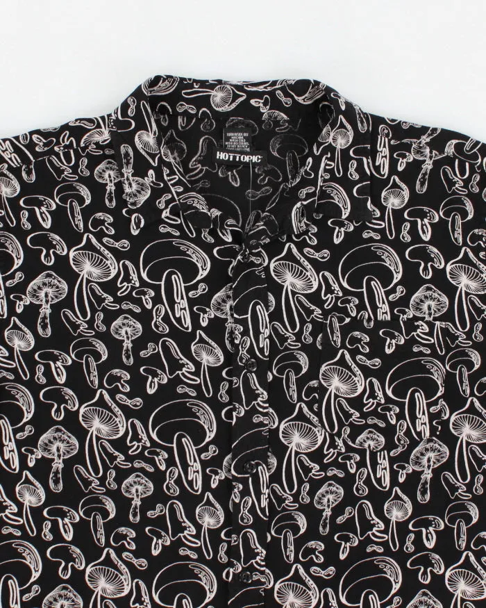 Men's Vintage 00s Hot Topic Mushroom Shirt - L sold by Rokit product image thumbnail 3
