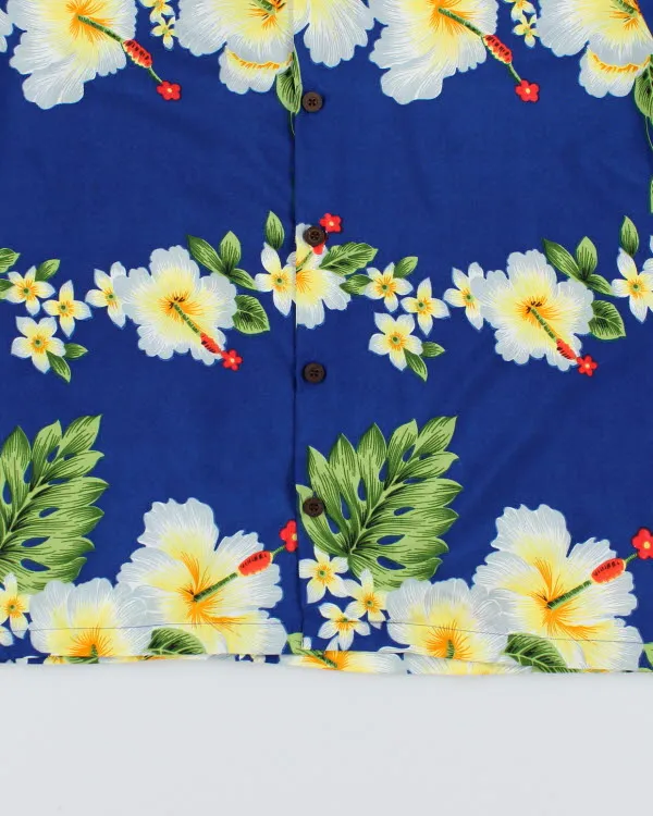 Vintage Cropped Floral Hawaiian Shirt - L sold by Rokit product image thumbnail 4