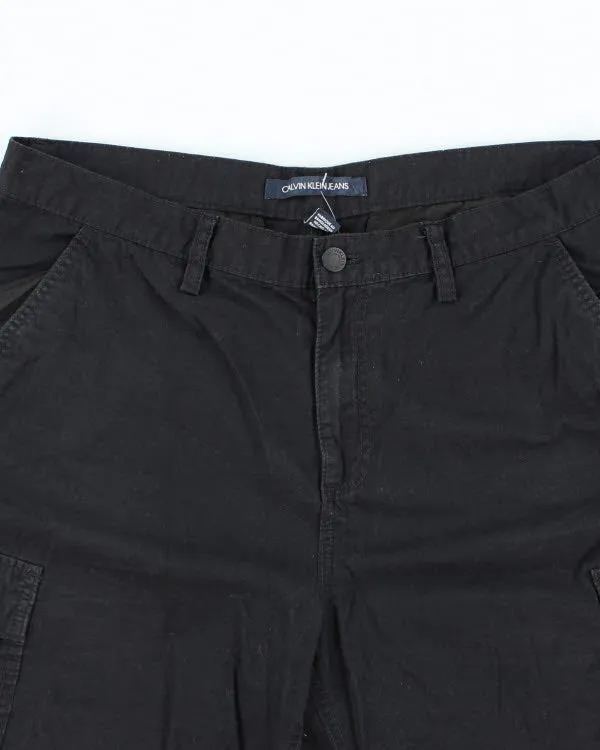 Vintage Lightweight Calvin Klein Cargo Shorts - W34 L10 sold by Rokit product image thumbnail 3