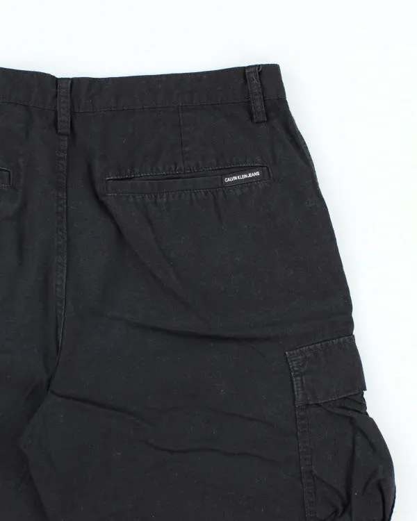 Vintage Lightweight Calvin Klein Cargo Shorts - W34 L10 sold by Rokit product image thumbnail 4