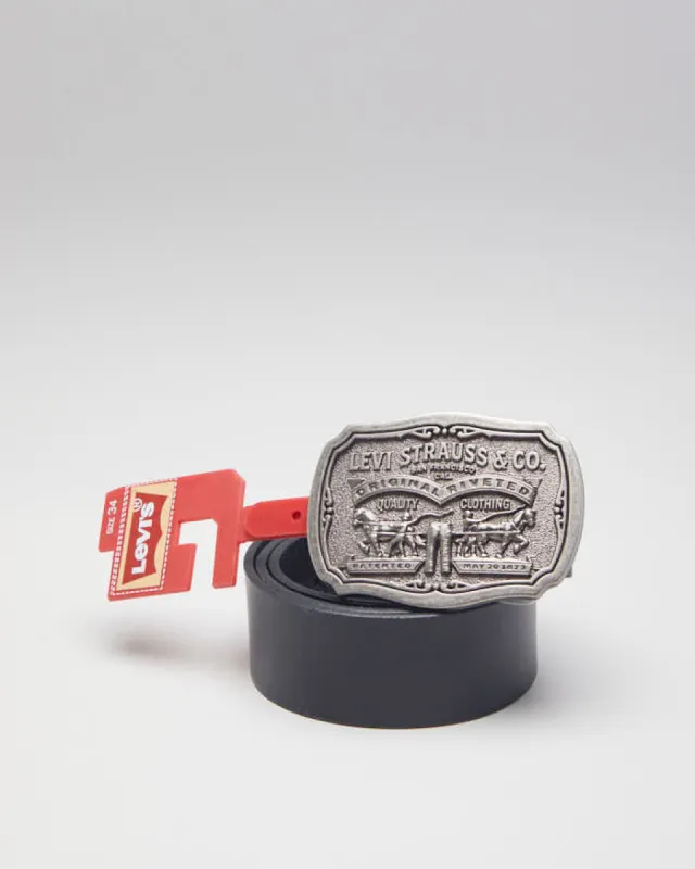 Levi's Black Leather Chunky Buckle Belt - W27 - W33 made by Levi's