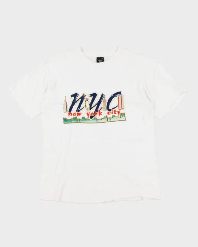 Vintage 2000's New York City Souvenir T-Shirt - M sold by Rokit