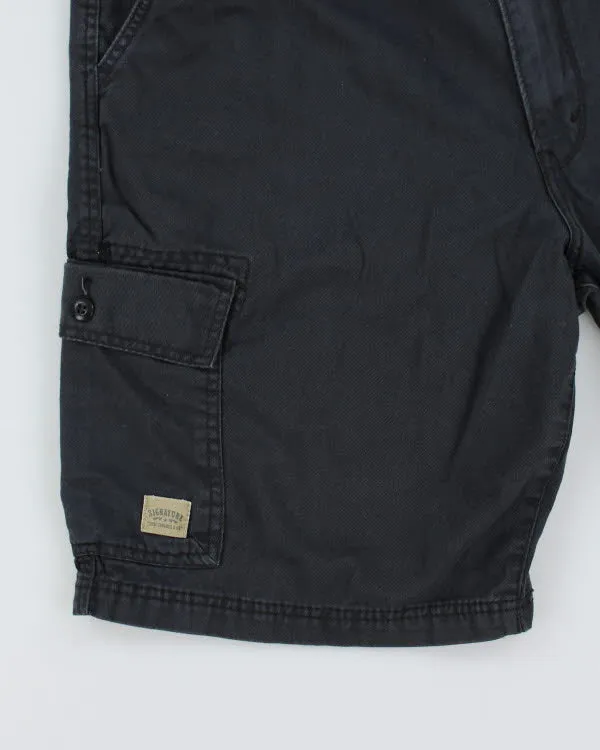 Vintage Signature Baggy Cargo Shorts - W38 L10 sold by Rokit product image thumbnail 4