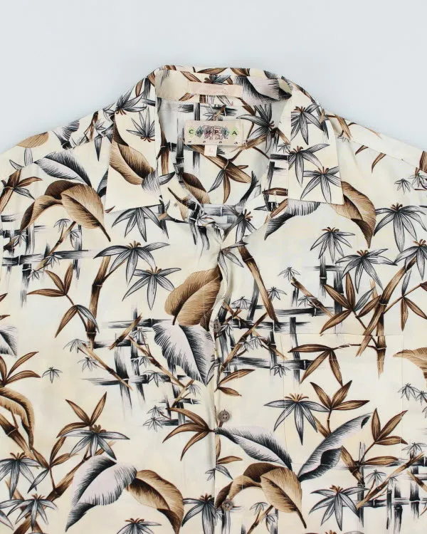 Vintage Floral Printed Hawaiian Shirt - L sold by Rokit product image thumbnail 3