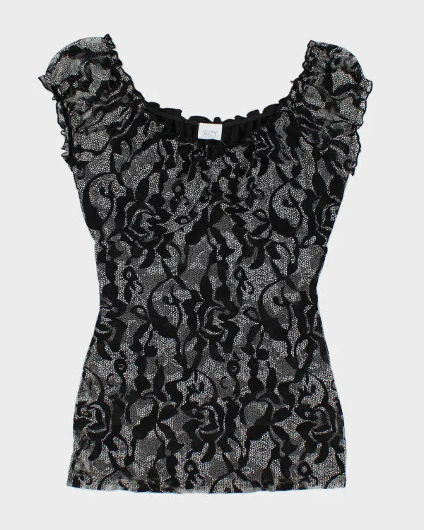 Y2k 00s Suzy Pattern Top sold by Rokit