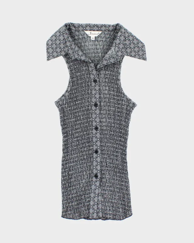 Y2k 00s Jessica Plisse Sleeveless Shirt - M sold by Rokit