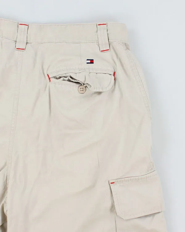 Vintage Tommy Hilfiger Cargo Shorts - W30 L10 sold by Rokit product image thumbnail 4