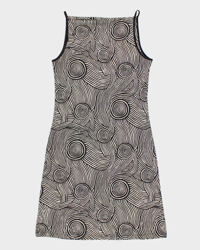 Vintage 90s Pattern Dress - S sold by Rokit