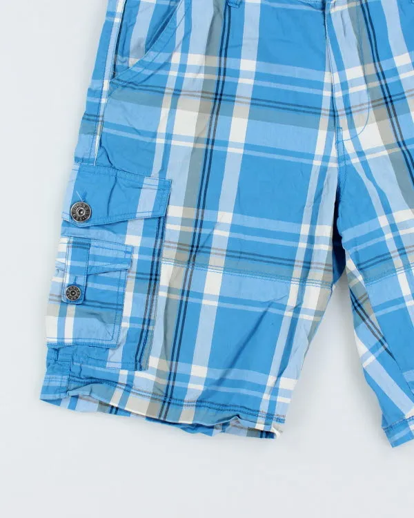 Vintage 2000's Guess Cargo Board Shorts - W36 L11 sold by Rokit product image thumbnail 4