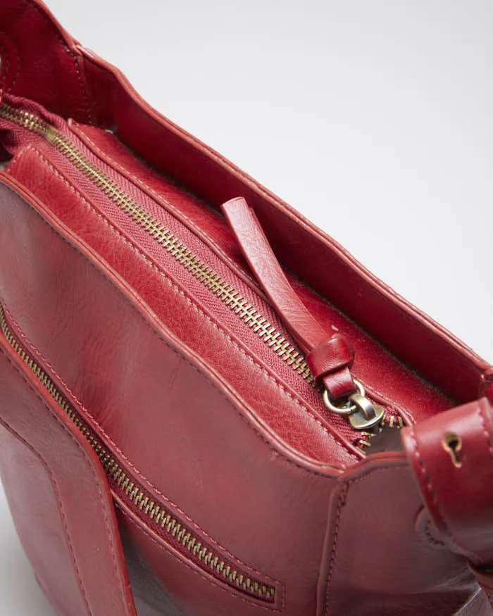 Woman's Red leather Bucket Bag sold by Rokit product image thumbnail 4