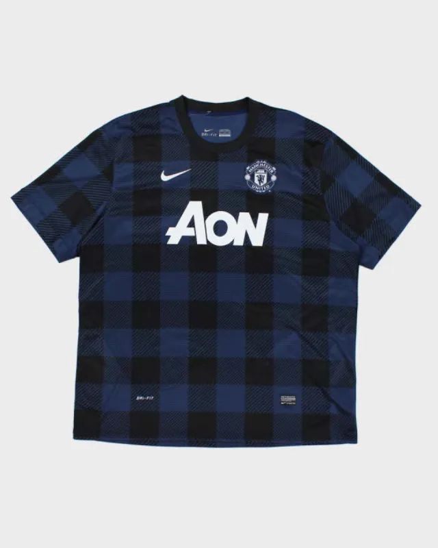 Manchester United FC 2013/14 Away Shirt - XXL sold by Rokit