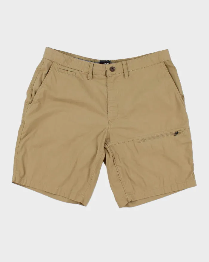 The North Face Shorts - W36 sold by Rokit