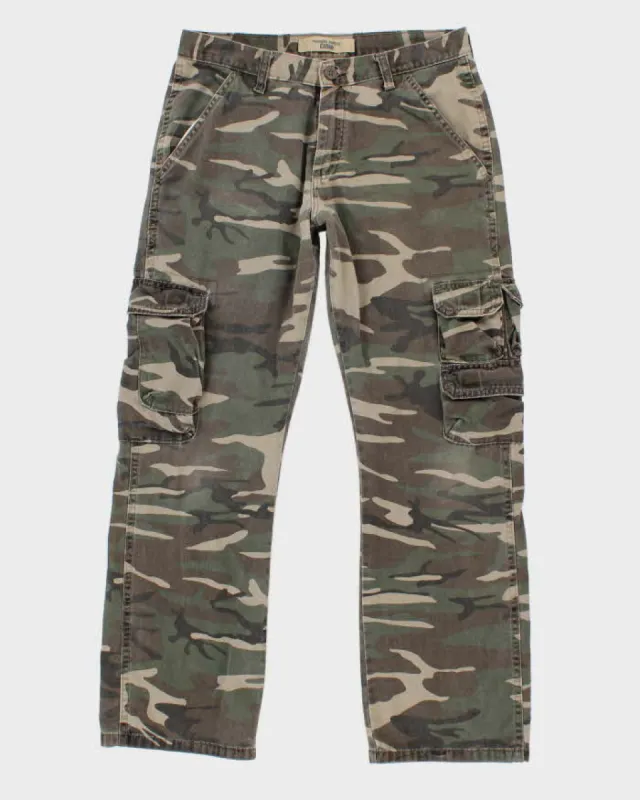 Wrangler Camo Cargo Trousers - W32 L30 sold by Rokit