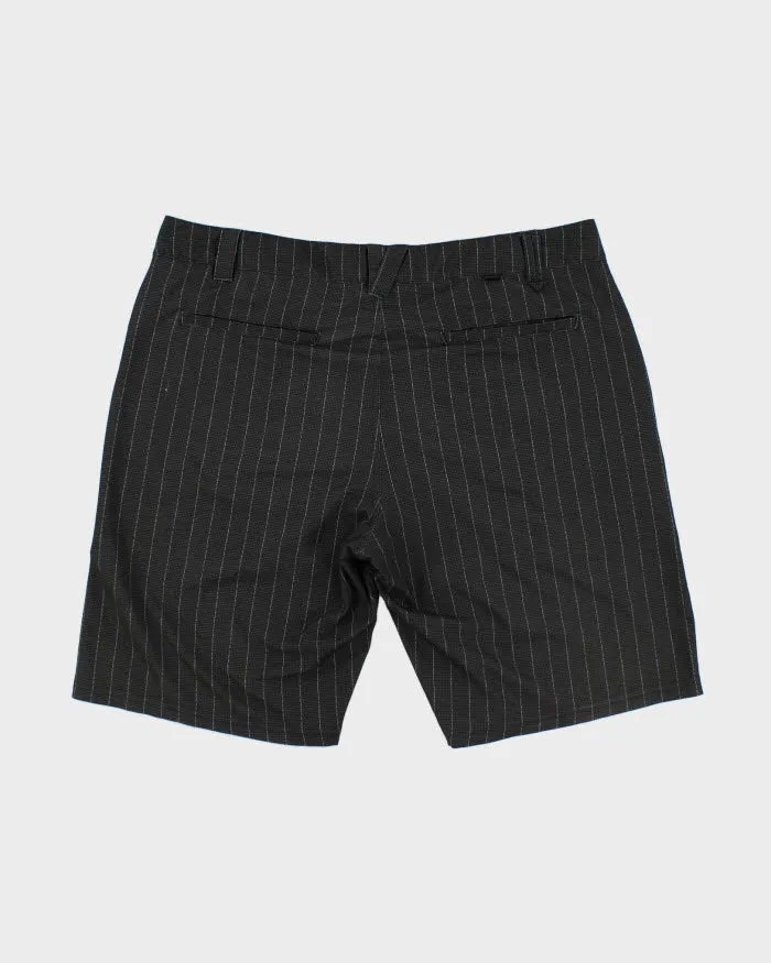 Oakley Striped Grey Shorts - W38 sold by Rokit product image thumbnail 2