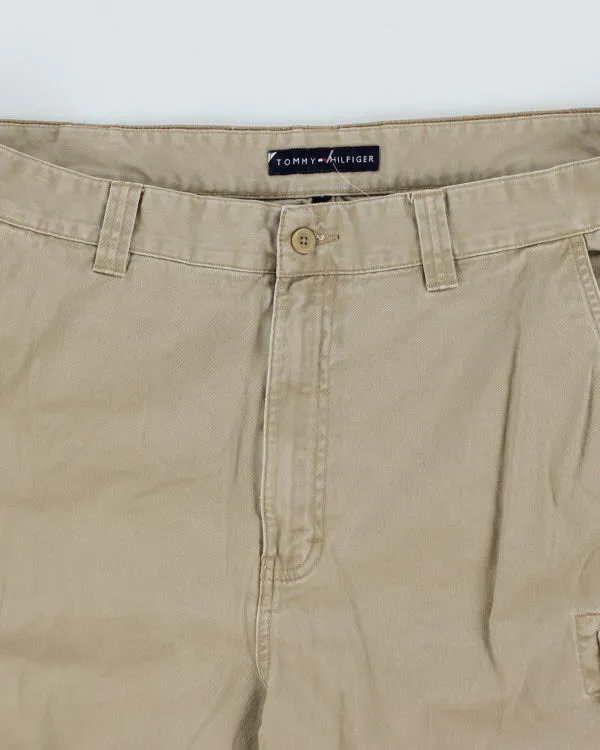 Vintage Tommy Hilfiger Cargo Shorts - W38 L9 sold by Rokit product image thumbnail 3