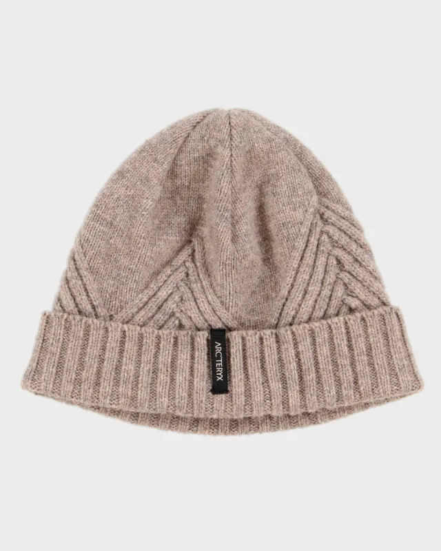 Unisex Beige Arc'teryx Beanie sold by Rokit