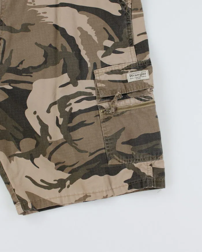 Wrangler Sand Camouflage Cargo Shorts - W40 sold by Rokit product image thumbnail 4