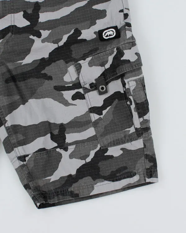 Y2k 00s Ecko Camouflage Shorts - W38 sold by Rokit product image thumbnail 4
